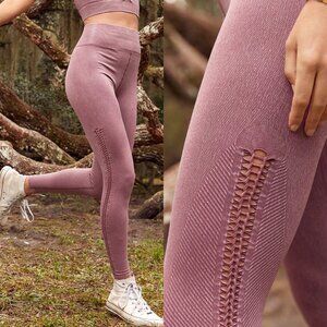 AERIE Offline Seamless Macrame High Waisted Leggings Size Large